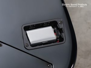 9V 1個収納例 (電池は付属しません)